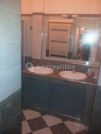 3 bedroom flat to rent, 80 m², Kutnauerovo náměstí, Prague, Prague 3 bedroom flat to rent, 80 m², Kutnauerovo náměstí, Prague, Prague