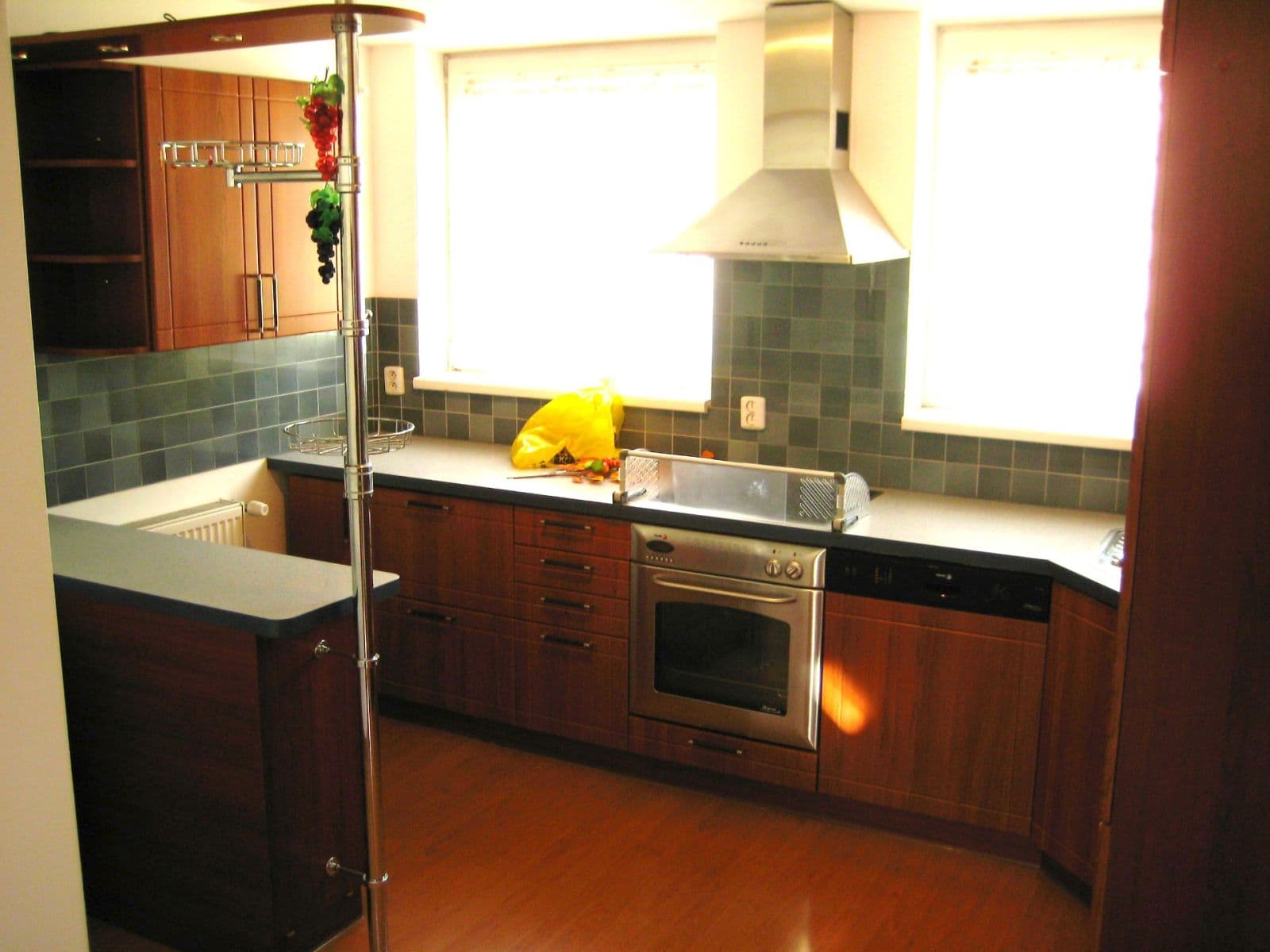 2 bedroom with open-plan kitchen flat to rent, 88 m², Třebízského, Roztoky, Středočeský Region 2 bedroom with open-plan kitchen flat to rent, 88 m², Třebízského, Roztoky, Středočeský Region