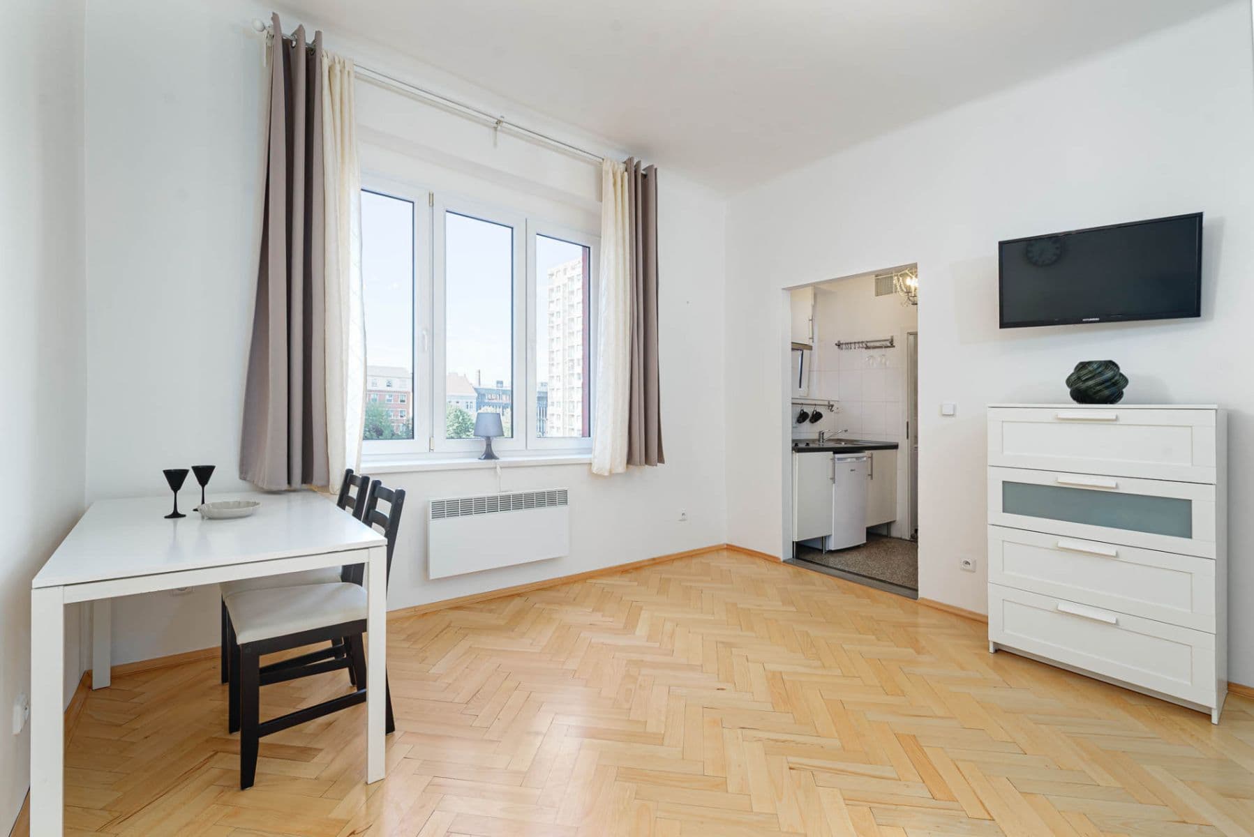 Studio flat to rent, 30 m², Tusarova, Prague, Prague Studio flat to rent, 30 m², Tusarova, Prague, Prague