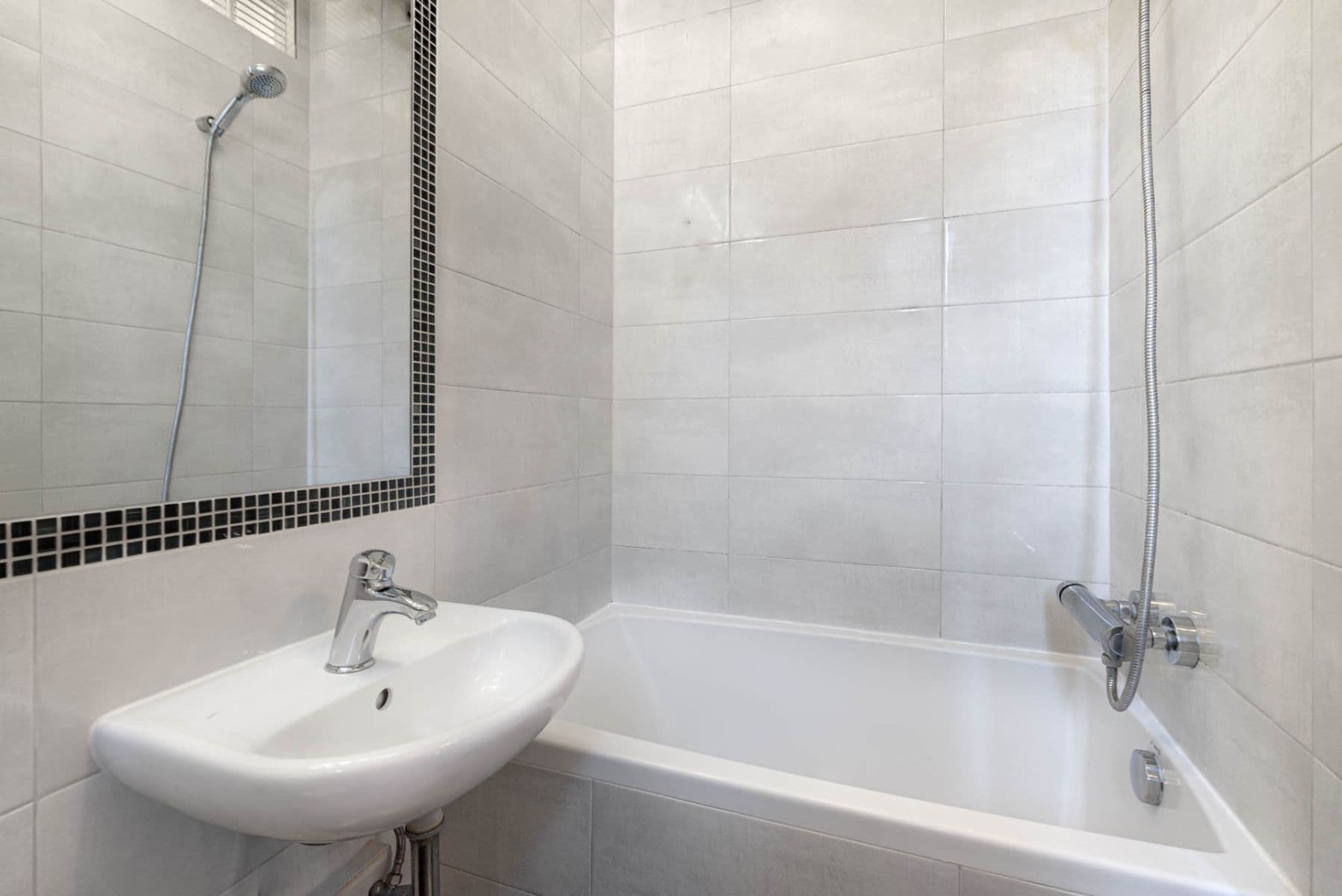 Studio flat to rent, 30 m², Tusarova, Prague, Prague Studio flat to rent, 30 m², Tusarova, Prague, Prague