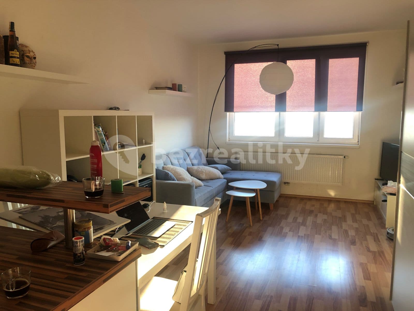 1 bedroom with open-plan kitchen flat to rent, 43 m², Freyova, Prague, Prague 1 bedroom with open-plan kitchen flat to rent, 43 m², Freyova, Prague, Prague