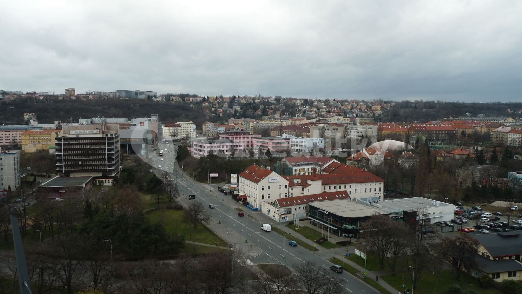 1 bedroom with open-plan kitchen flat to rent, 43 m², Freyova, Prague, Prague 1 bedroom with open-plan kitchen flat to rent, 43 m², Freyova, Prague, Prague