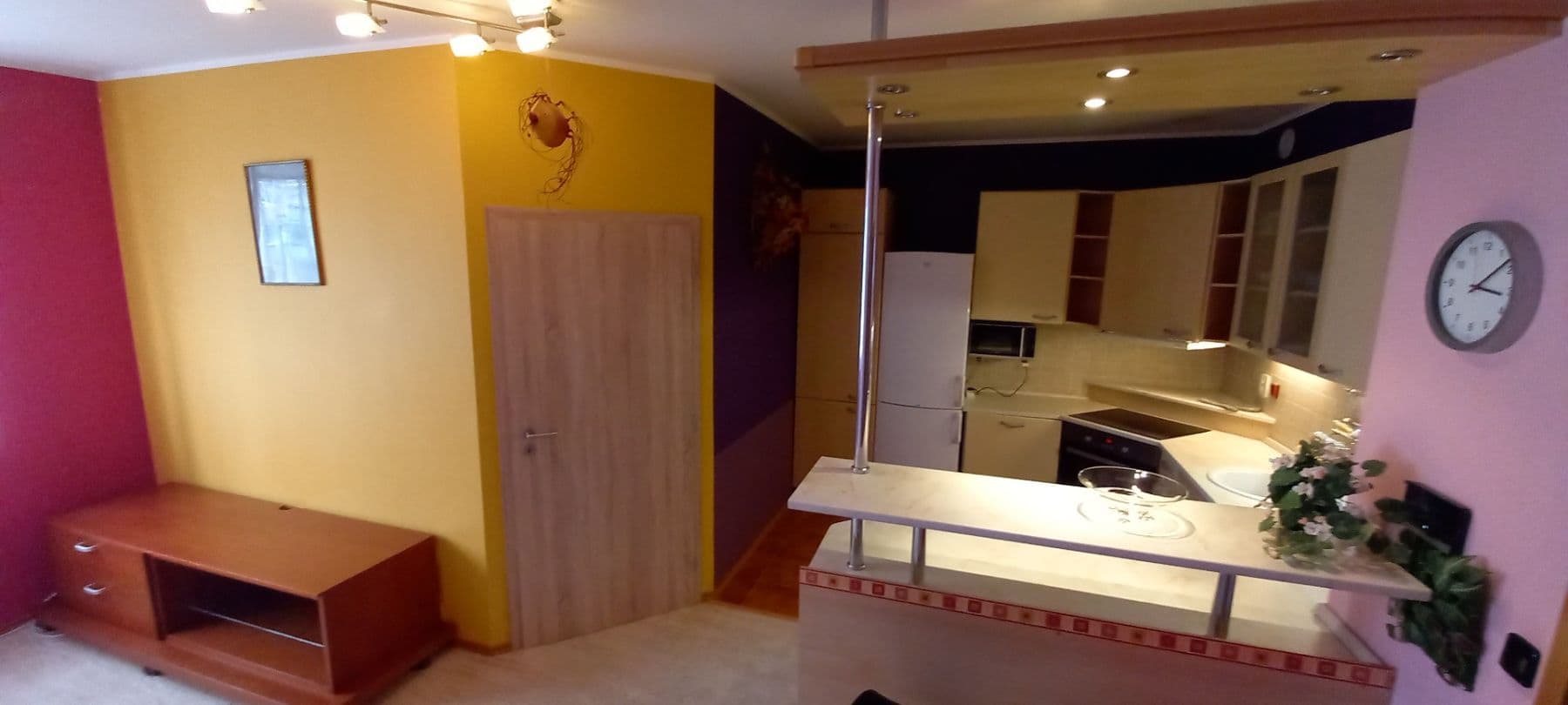 1 bedroom with open-plan kitchen flat to rent, 43 m², Högerova, Prague, Prague 1 bedroom with open-plan kitchen flat to rent, 43 m², Högerova, Prague, Prague