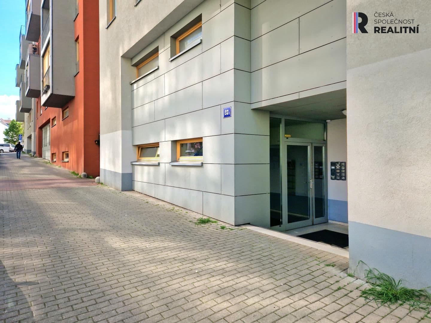 garage to rent, 12 m², Jeseniova, Prague, Prague garage to rent, 12 m², Jeseniova, Prague, Prague