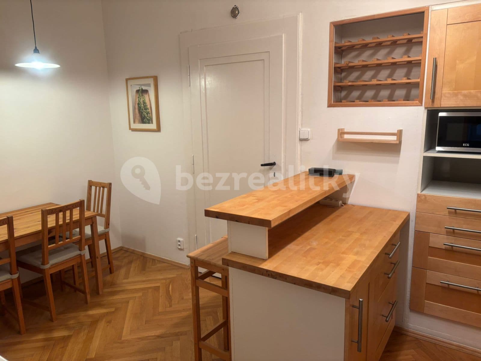 1 bedroom with open-plan kitchen flat to rent, 30 m², Prague, Prague 1 bedroom with open-plan kitchen flat to rent, 30 m², Prague, Prague
