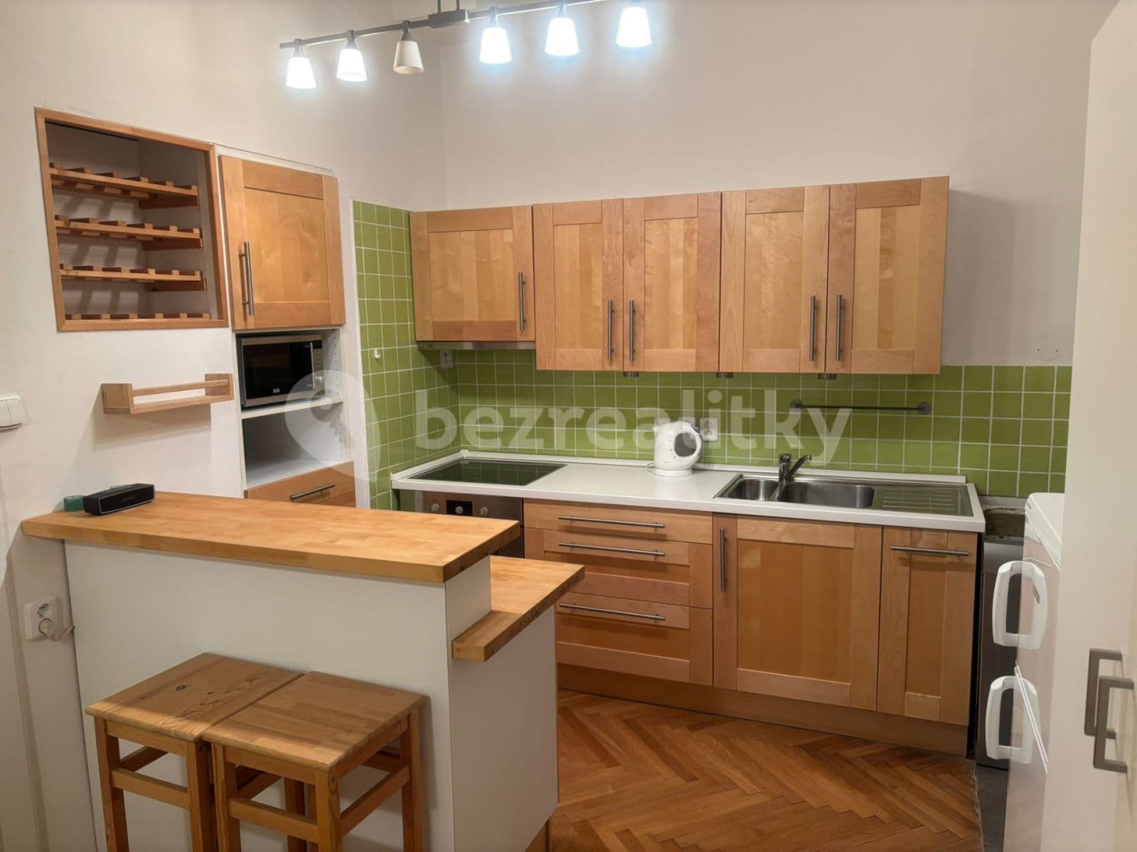 1 bedroom with open-plan kitchen flat to rent, 30 m², Prague, Prague 1 bedroom with open-plan kitchen flat to rent, 30 m², Prague, Prague