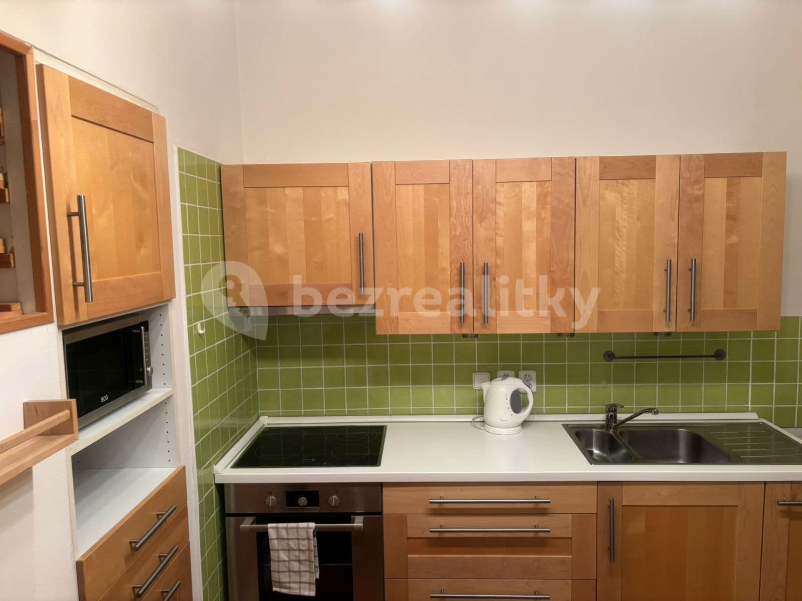 1 bedroom with open-plan kitchen flat to rent, 30 m², Prague, Prague 1 bedroom with open-plan kitchen flat to rent, 30 m², Prague, Prague