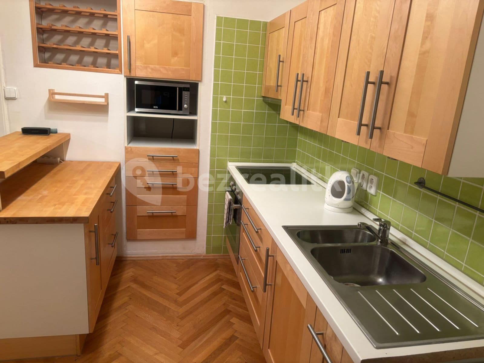 1 bedroom with open-plan kitchen flat to rent, 30 m², Prague, Prague 1 bedroom with open-plan kitchen flat to rent, 30 m², Prague, Prague