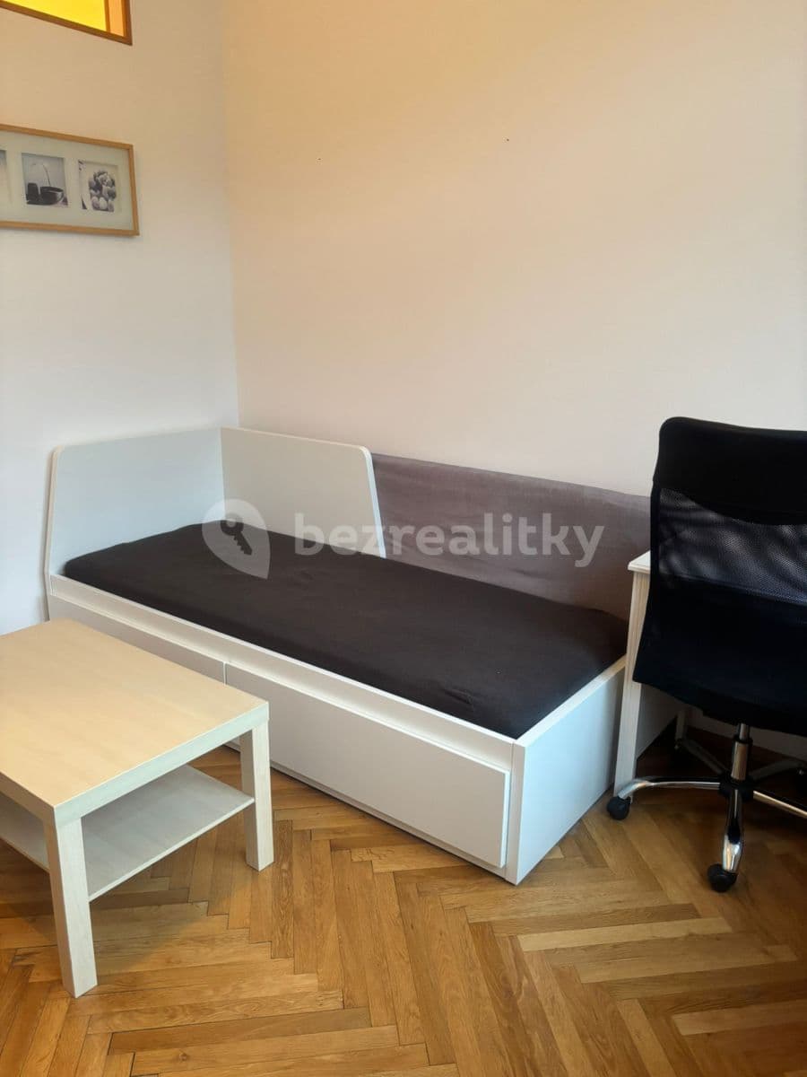 1 bedroom with open-plan kitchen flat to rent, 30 m², Prague, Prague 1 bedroom with open-plan kitchen flat to rent, 30 m², Prague, Prague