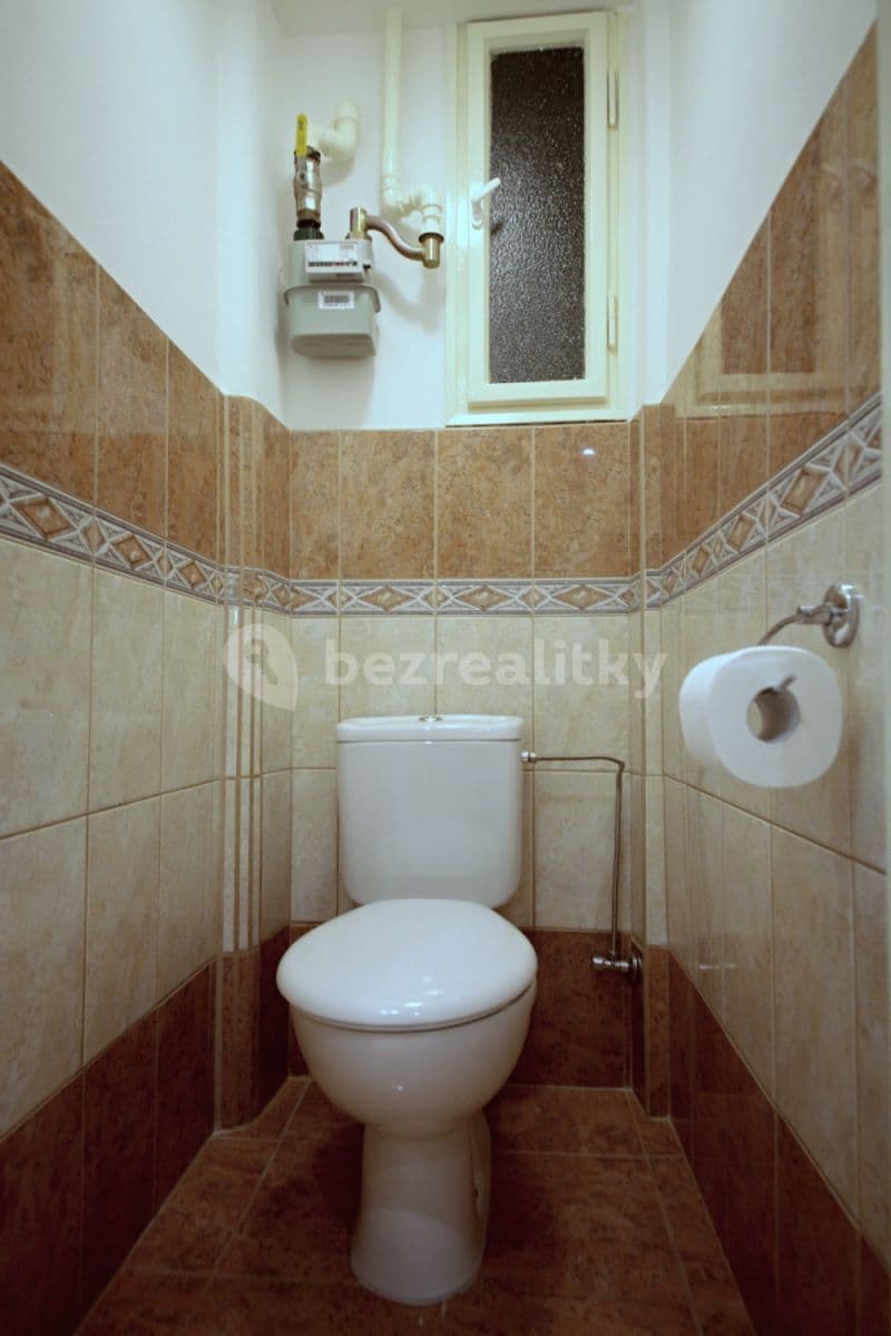 2 bedroom flat to rent, 46 m², ulice Kloboučnická, Prague, Prague 2 bedroom flat to rent, 46 m², ulice Kloboučnická, Prague, Prague