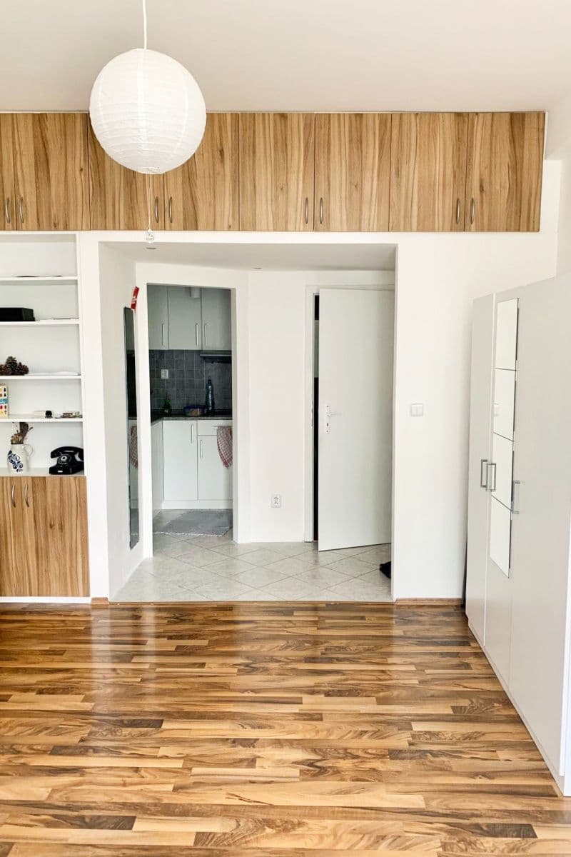 1 bedroom flat to rent, 29 m², Na Dionysce, Prague, Prague 1 bedroom flat to rent, 29 m², Na Dionysce, Prague, Prague