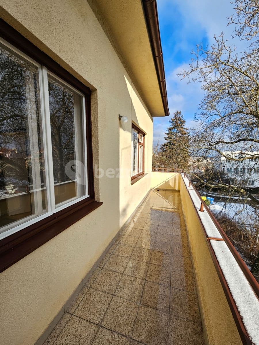 2 bedroom flat to rent, 55 m², Nový lesík, Prague, Prague 2 bedroom flat to rent, 55 m², Nový lesík, Prague, Prague