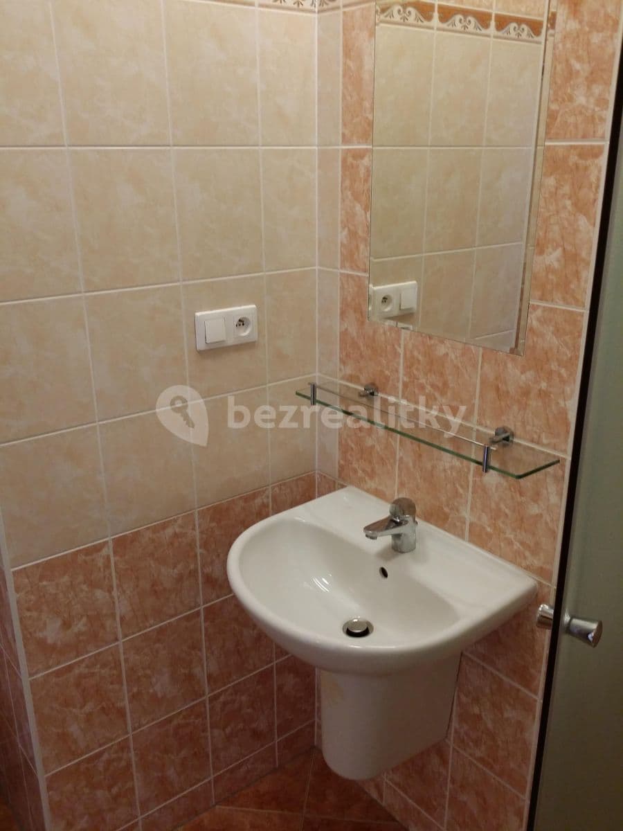 Small studio flat to rent, 34 m², Sicherova, Prague, Prague Small studio flat to rent, 34 m², Sicherova, Prague, Prague