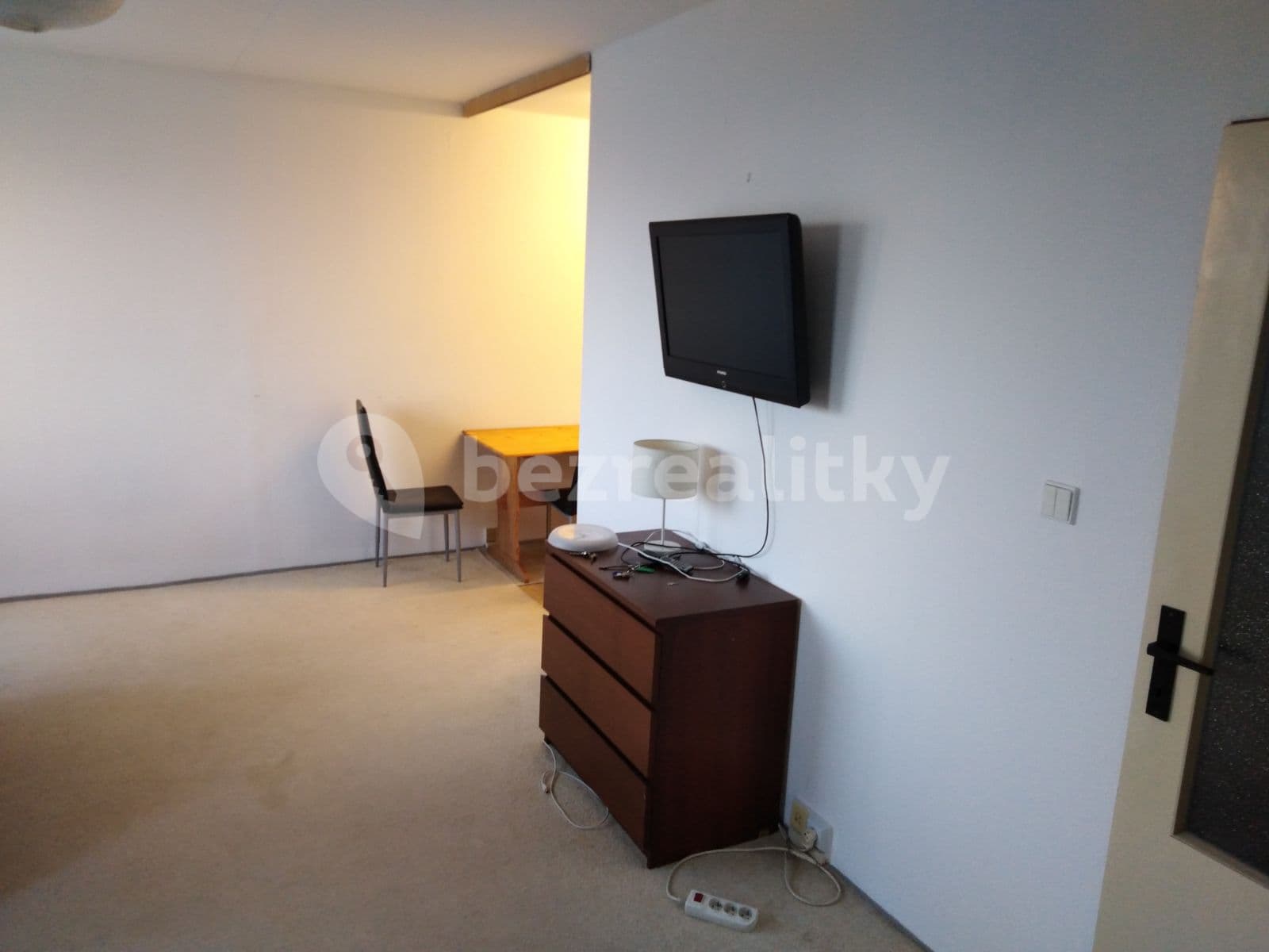 Small studio flat to rent, 36 m², V hůrkách, Prague, Prague Small studio flat to rent, 36 m², V hůrkách, Prague, Prague