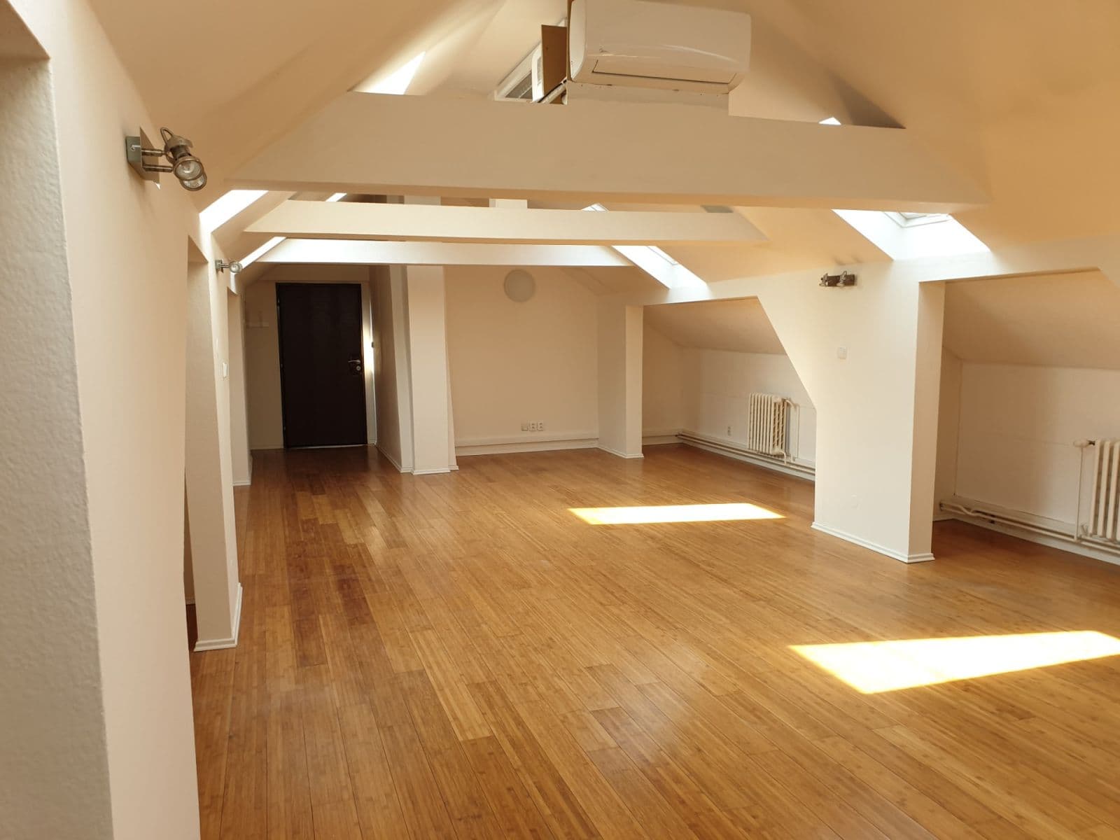 office to rent, 124 m², Čerčanská, Prague, Prague office to rent, 124 m², Čerčanská, Prague, Prague