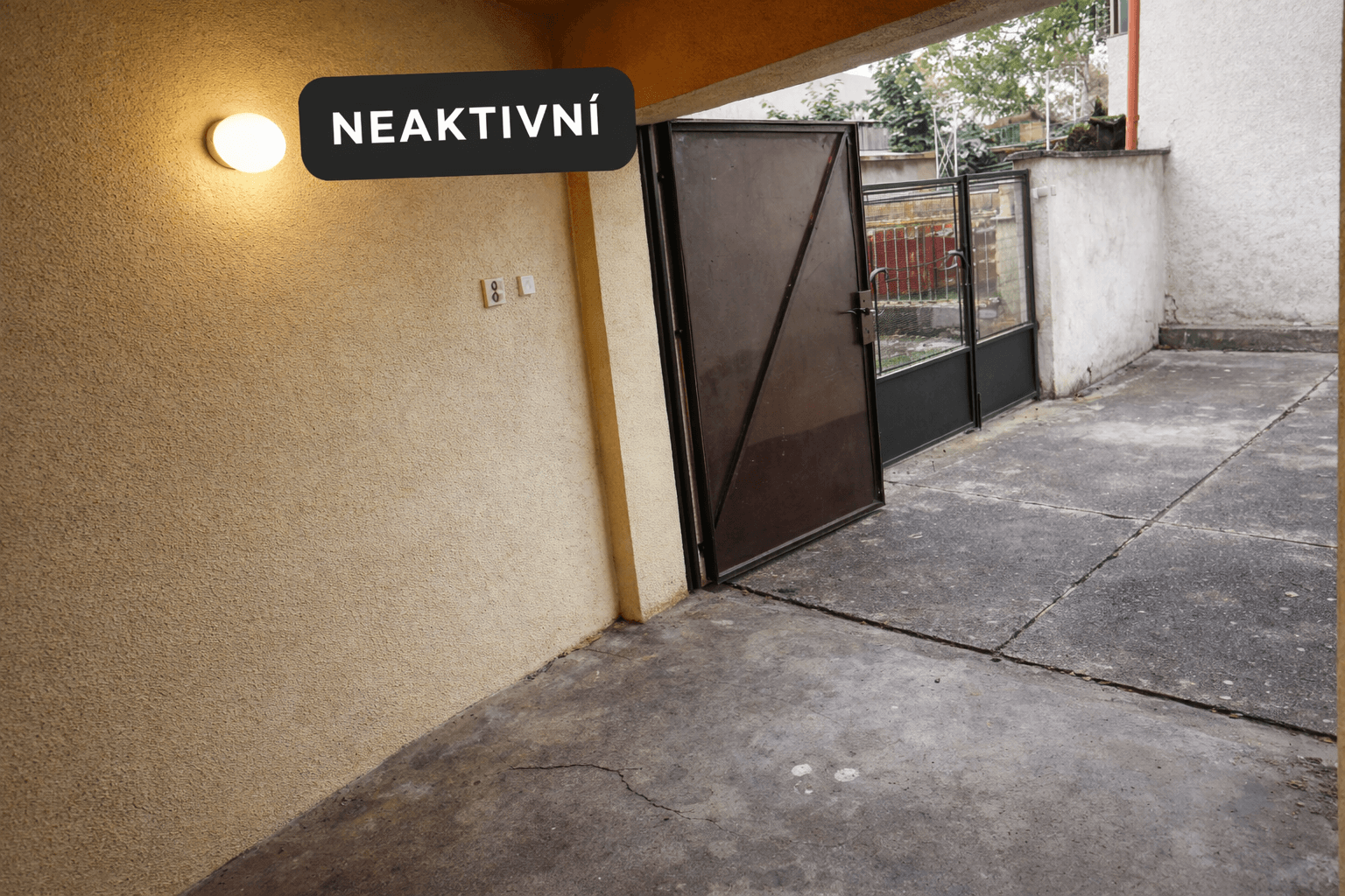 garage to rent, 20 m², Teslova, Brno, Jihomoravský Region garage to rent, 20 m², Teslova, Brno, Jihomoravský Region