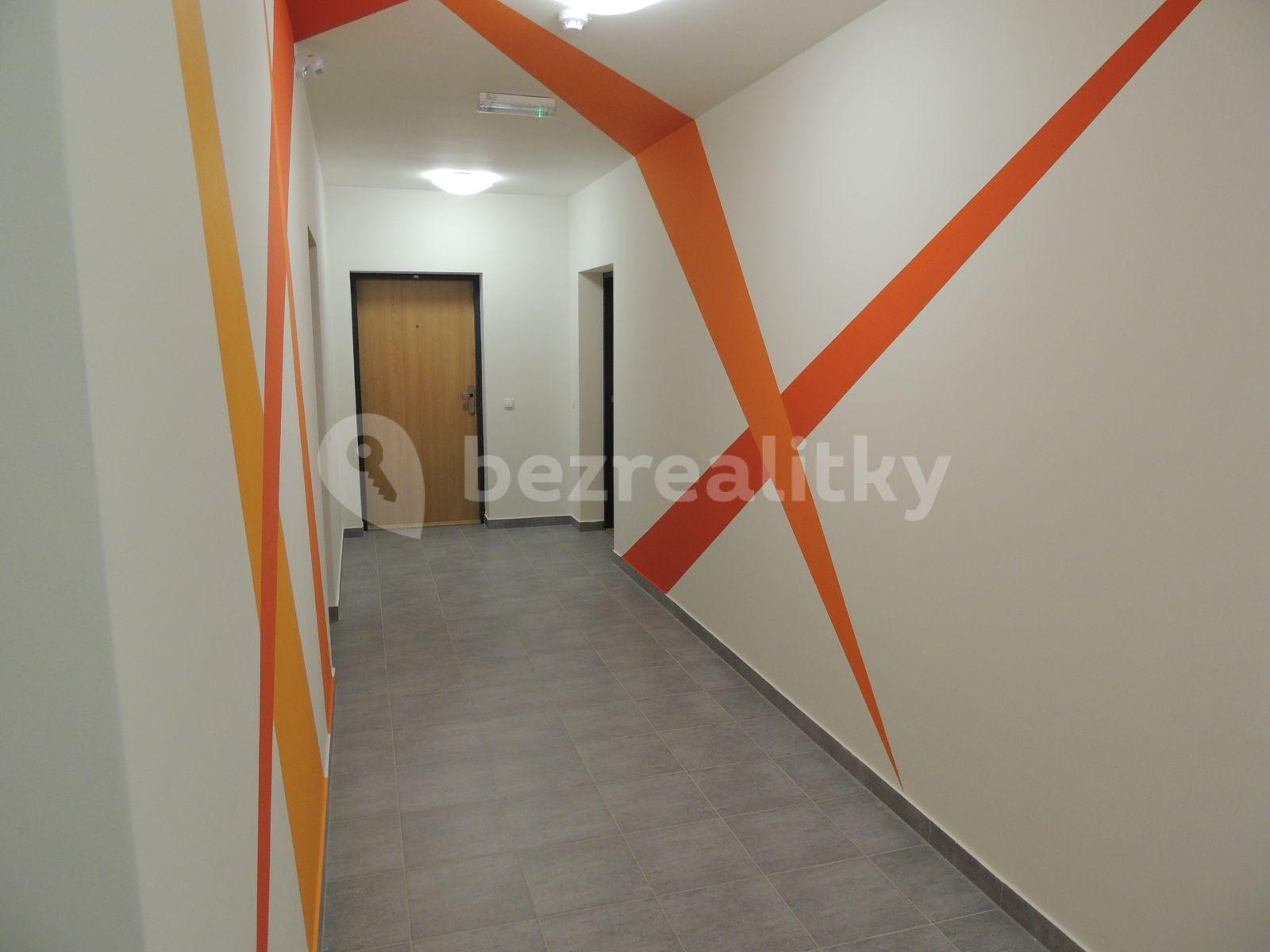 Studio flat to rent, 34 m², Kurta Konráda, Prague, Prague