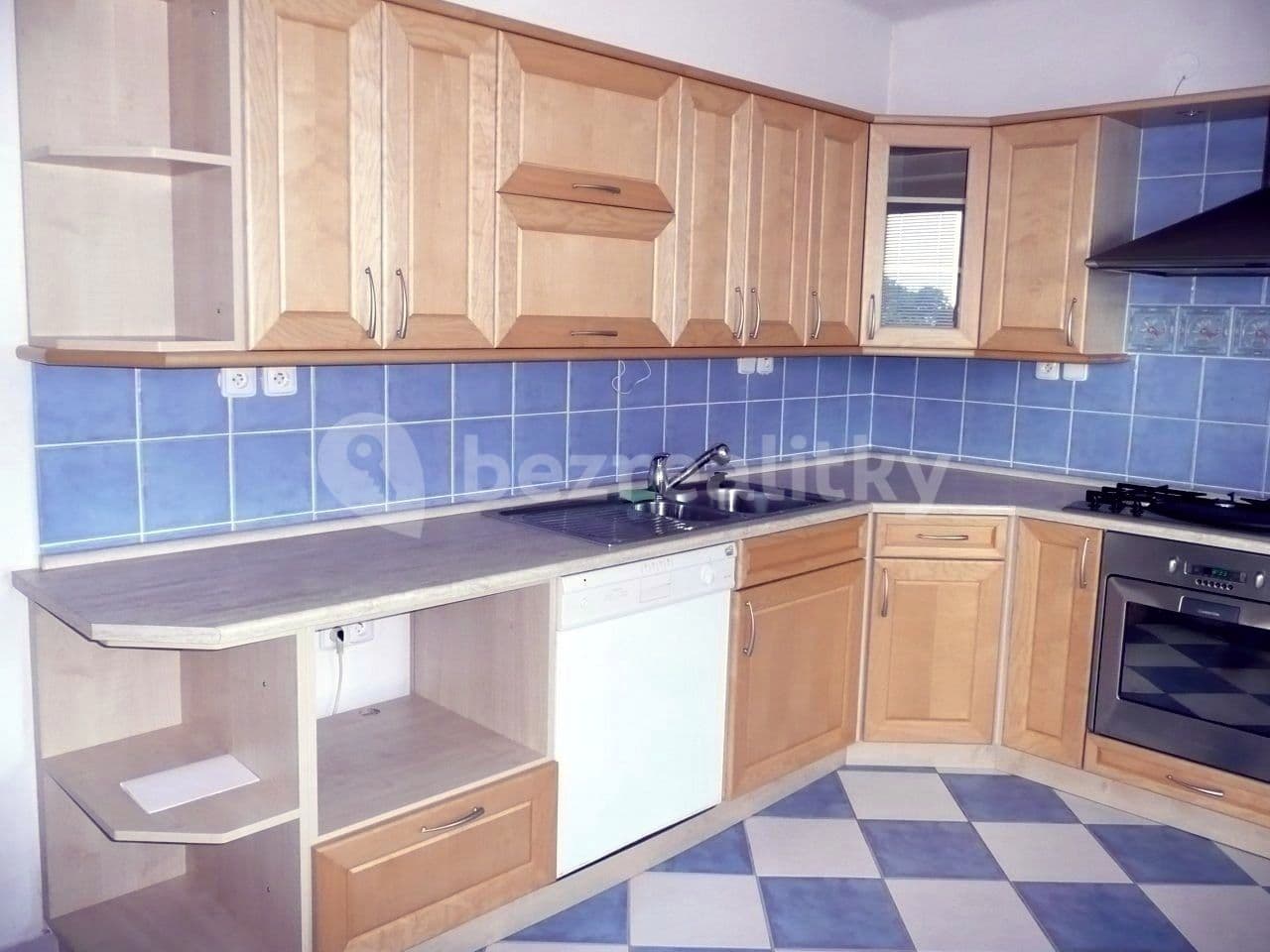 2 bedroom flat to rent, 50 m², Vostrovská, Prague, Prague 2 bedroom flat to rent, 50 m², Vostrovská, Prague, Prague