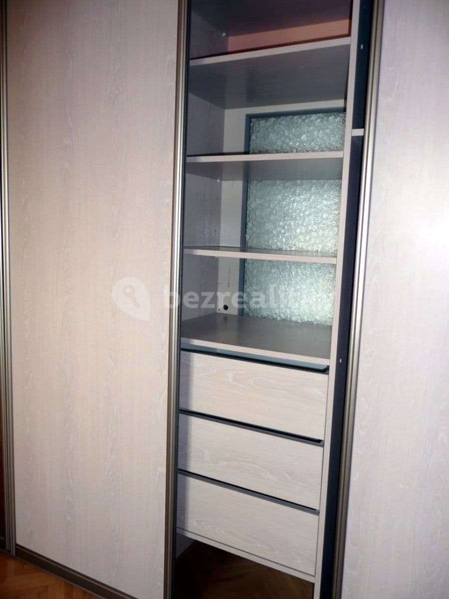 2 bedroom flat to rent, 50 m², Vostrovská, Prague, Prague 2 bedroom flat to rent, 50 m², Vostrovská, Prague, Prague