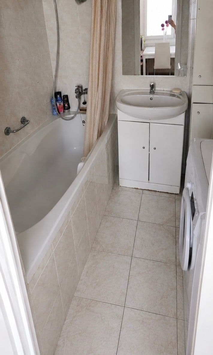 3 bedroom flat to rent, 66 m², sídl. Vajgar, Jindřichův Hradec, Jihočeský Region 3 bedroom flat to rent, 66 m², sídl. Vajgar, Jindřichův Hradec, Jihočeský Region