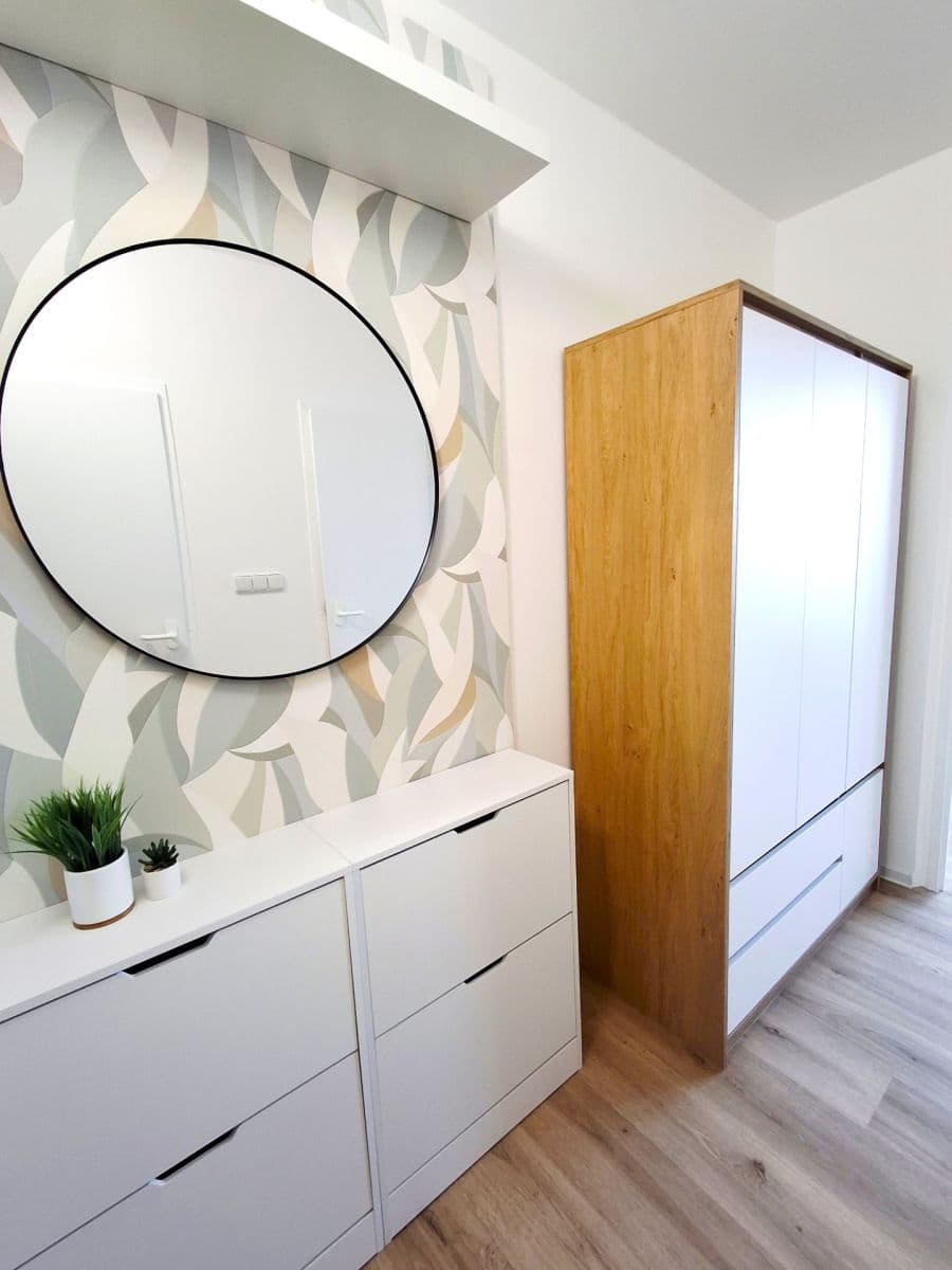 1 bedroom flat to rent, 39 m², Strážnická, Plzeň, Plzeňský Region 1 bedroom flat to rent, 39 m², Strážnická, Plzeň, Plzeňský Region