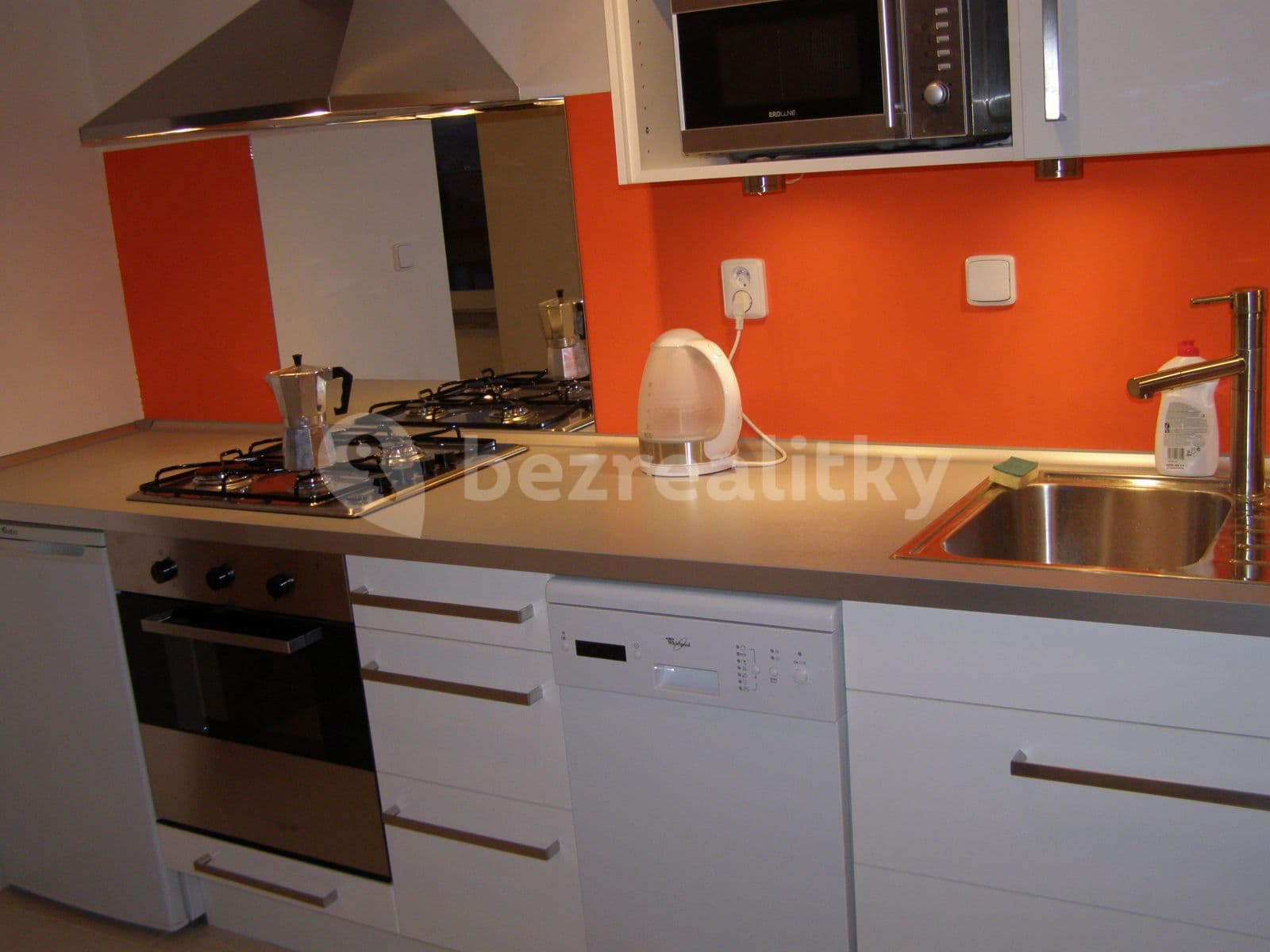 1 bedroom flat to rent, 42 m², Březinova, Brno, Jihomoravský Region 1 bedroom flat to rent, 42 m², Březinova, Brno, Jihomoravský Region
