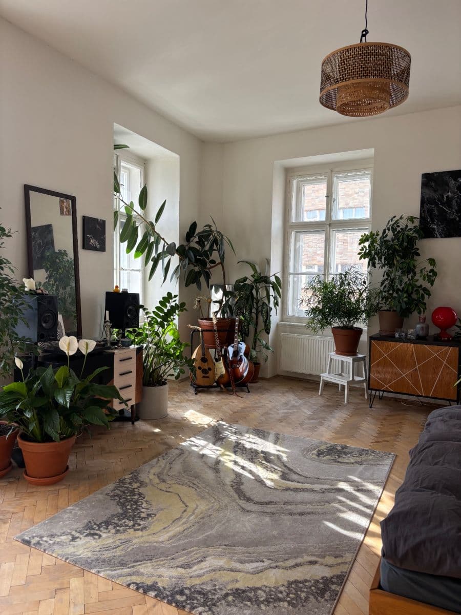 3 bedroom flat to rent, 100 m², Arbesovo náměstí, Prague, Prague 3 bedroom flat to rent, 100 m², Arbesovo náměstí, Prague, Prague