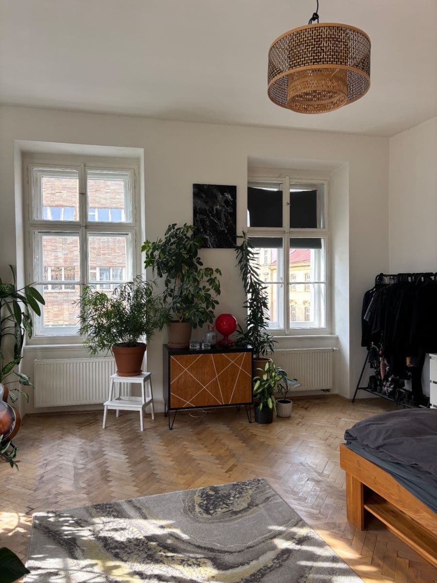 3 bedroom flat to rent, 100 m², Arbesovo náměstí, Prague, Prague 3 bedroom flat to rent, 100 m², Arbesovo náměstí, Prague, Prague