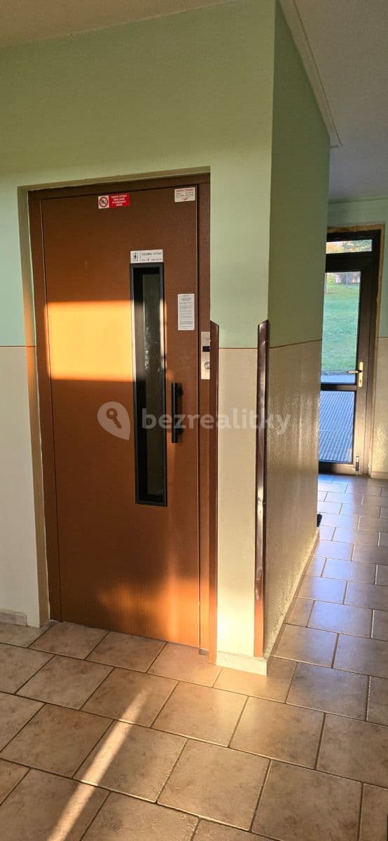 3 bedroom flat to rent, 73 m², U Kostela, Jablonec nad Nisou, Liberecký Region 3 bedroom flat to rent, 73 m², U Kostela, Jablonec nad Nisou, Liberecký Region