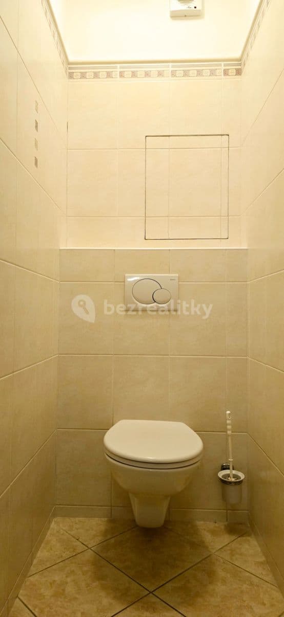 3 bedroom flat to rent, 73 m², U Kostela, Jablonec nad Nisou, Liberecký Region 3 bedroom flat to rent, 73 m², U Kostela, Jablonec nad Nisou, Liberecký Region