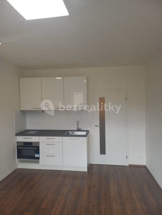 Studio flat to rent, 25 m², Veslařská, Brno, Jihomoravský Region Studio flat to rent, 25 m², Veslařská, Brno, Jihomoravský Region