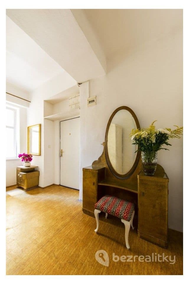 2 bedroom flat for sale, 47 m², Biskupcova, Prague, Prague 2 bedroom flat for sale, 47 m², Biskupcova, Prague, Prague