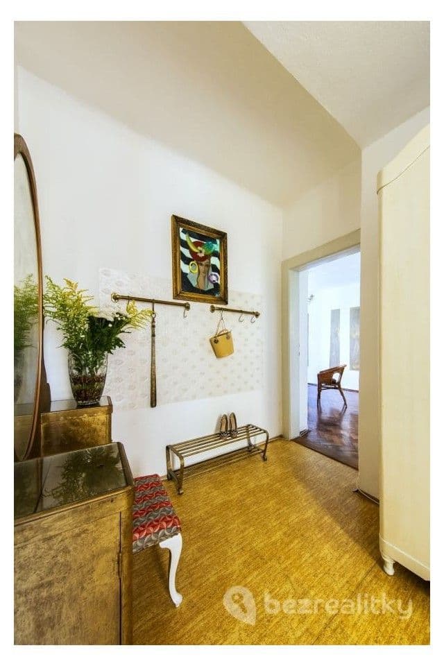 2 bedroom flat for sale, 47 m², Biskupcova, Prague, Prague 2 bedroom flat for sale, 47 m², Biskupcova, Prague, Prague