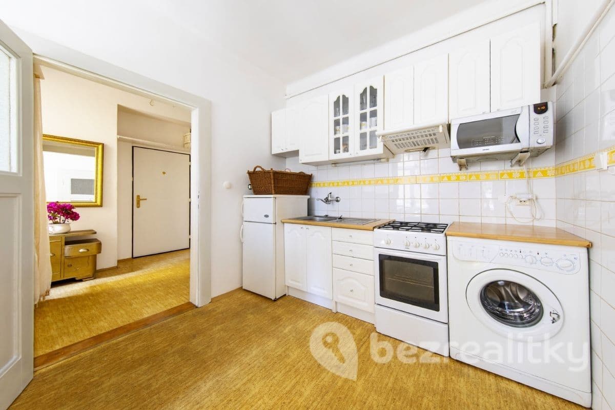 2 bedroom flat for sale, 47 m², Biskupcova, Prague, Prague 2 bedroom flat for sale, 47 m², Biskupcova, Prague, Prague