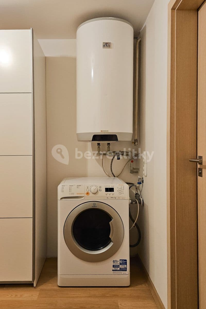 2 bedroom flat to rent, 65 m², Šimáčkova, Prague, Prague 2 bedroom flat to rent, 65 m², Šimáčkova, Prague, Prague