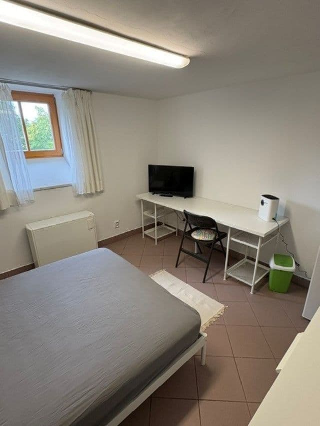 Small studio flat to rent, 12 m², Vlnitá, Prague, Prague Small studio flat to rent, 12 m², Vlnitá, Prague, Prague