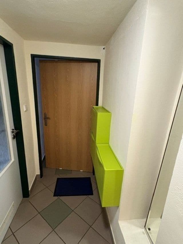Small studio flat to rent, 12 m², Vlnitá, Prague, Prague Small studio flat to rent, 12 m², Vlnitá, Prague, Prague