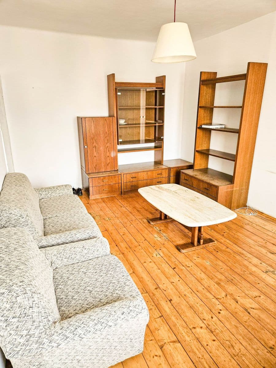 2 bedroom flat to rent, 47 m², U Slovanské pojišťovny, Prague, Prague 2 bedroom flat to rent, 47 m², U Slovanské pojišťovny, Prague, Prague