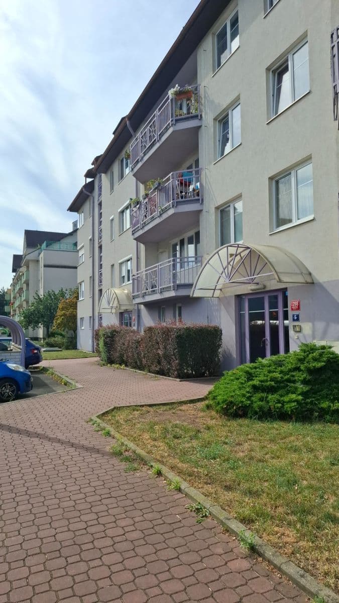 1 bedroom with open-plan kitchen flat to rent, 42 m², K Václavce, Prague, Prague 1 bedroom with open-plan kitchen flat to rent, 42 m², K Václavce, Prague, Prague