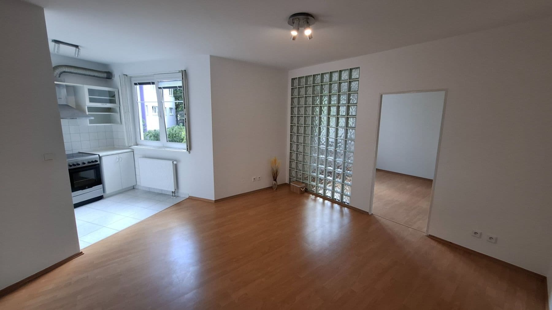 1 bedroom with open-plan kitchen flat to rent, 42 m², K Václavce, Prague, Prague 1 bedroom with open-plan kitchen flat to rent, 42 m², K Václavce, Prague, Prague