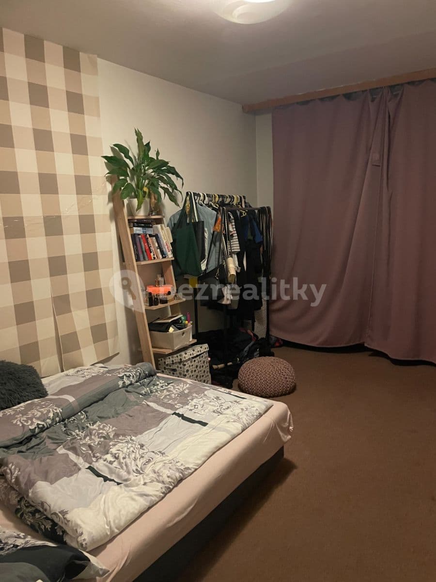 3 bedroom flat to rent, 73 m², Na břehu, Prague, Prague 3 bedroom flat to rent, 73 m², Na břehu, Prague, Prague