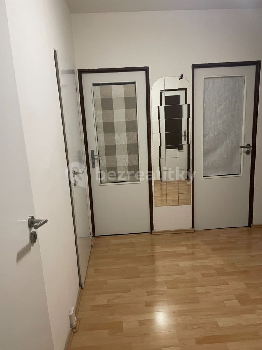 3 bedroom flat to rent, 73 m², Na břehu, Prague, Prague 3 bedroom flat to rent, 73 m², Na břehu, Prague, Prague