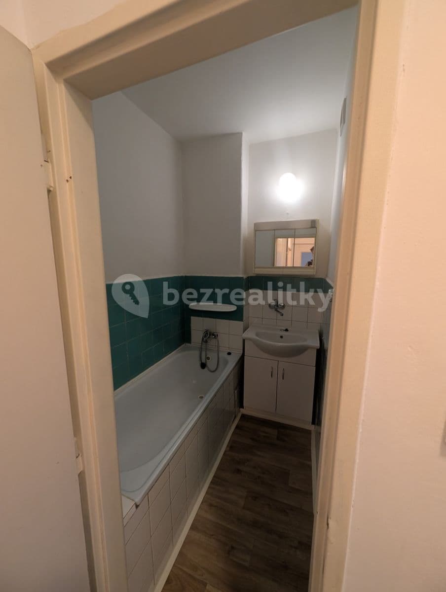 2 bedroom flat to rent, 60 m², Saratovská, Prague, Prague 2 bedroom flat to rent, 60 m², Saratovská, Prague, Prague