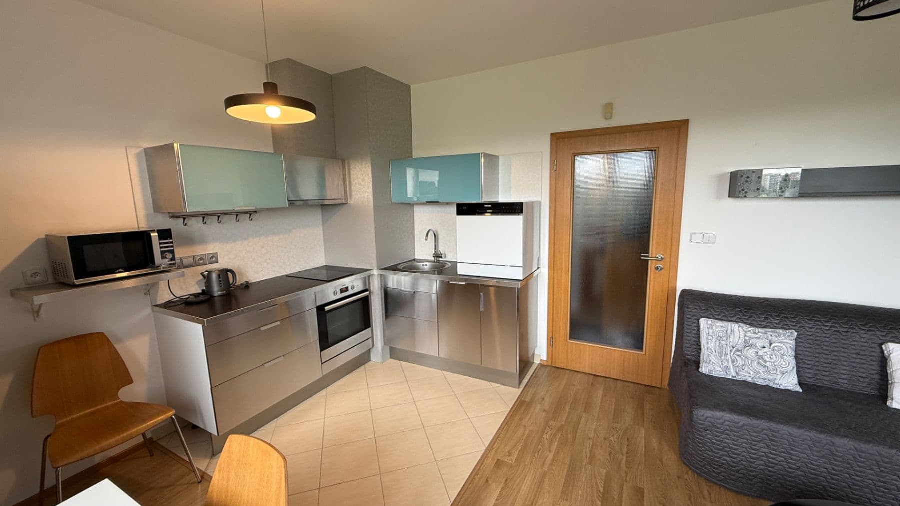 Studio flat to rent, 37 m², Na Výrovně, Prague, Prague Studio flat to rent, 37 m², Na Výrovně, Prague, Prague