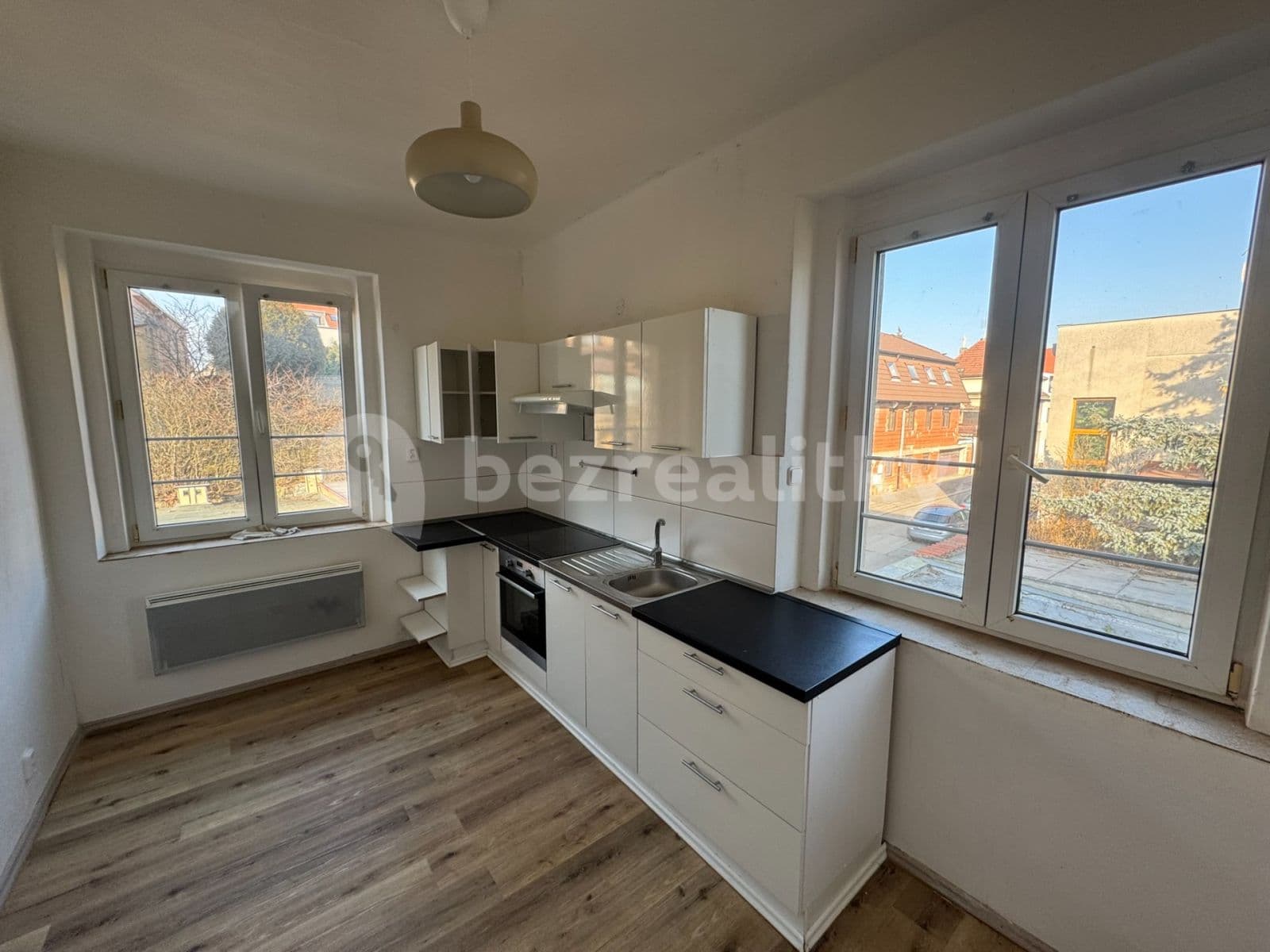 2 bedroom flat to rent, 52 m², Na Farkáně Ⅲ, Prague, Prague 2 bedroom flat to rent, 52 m², Na Farkáně Ⅲ, Prague, Prague
