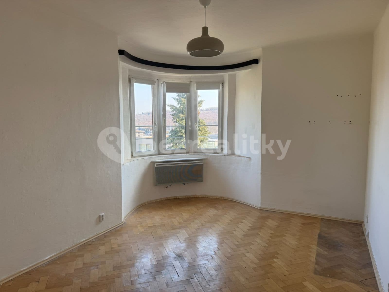 2 bedroom flat to rent, 52 m², Na Farkáně Ⅲ, Prague, Prague 2 bedroom flat to rent, 52 m², Na Farkáně Ⅲ, Prague, Prague