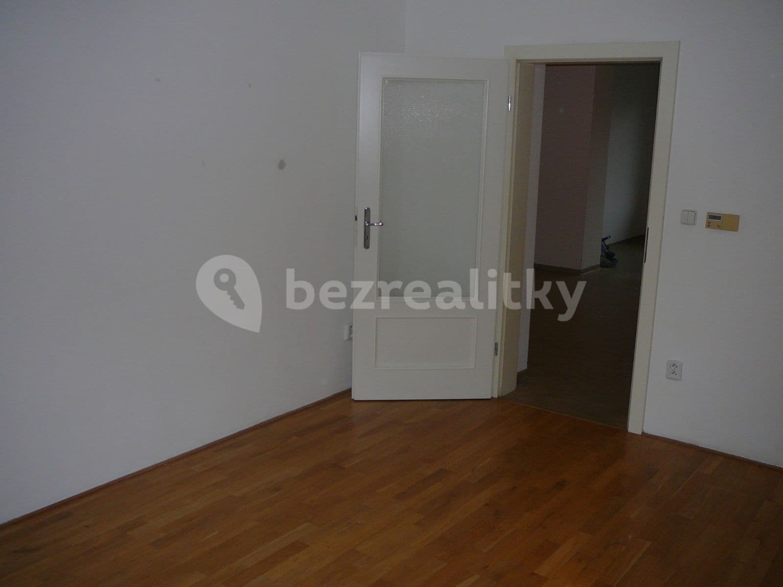 2 bedroom with open-plan kitchen flat to rent, 65 m², Svatoplukova, Brno, Jihomoravský Region 2 bedroom with open-plan kitchen flat to rent, 65 m², Svatoplukova, Brno, Jihomoravský Region