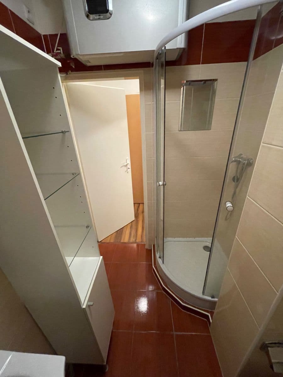 Small studio flat to rent, 24 m², Tišnovská, Brno, Jihomoravský Region Small studio flat to rent, 24 m², Tišnovská, Brno, Jihomoravský Region