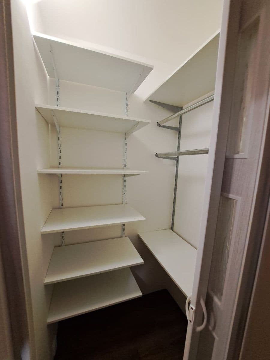 2 bedroom with open-plan kitchen flat to rent, 65 m², Nechvílova, Prague, Prague 2 bedroom with open-plan kitchen flat to rent, 65 m², Nechvílova, Prague, Prague