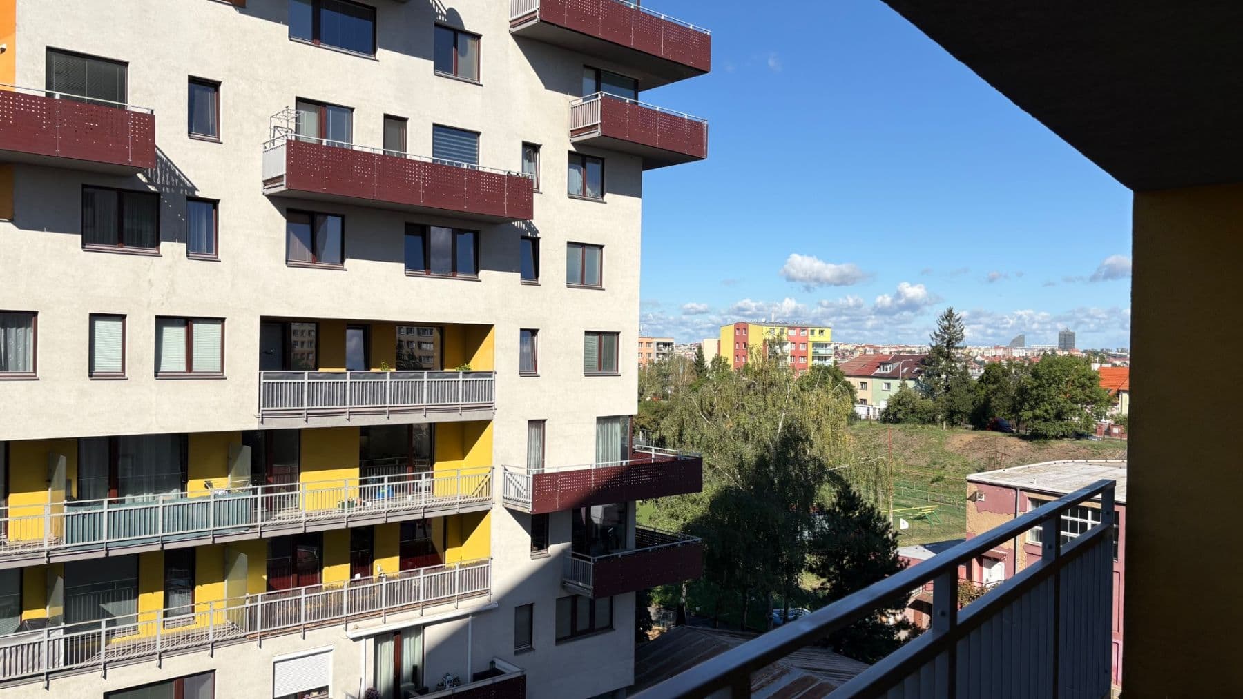 1 bedroom with open-plan kitchen flat to rent, 54 m², Na Slatince, Prague, Prague 1 bedroom with open-plan kitchen flat to rent, 54 m², Na Slatince, Prague, Prague
